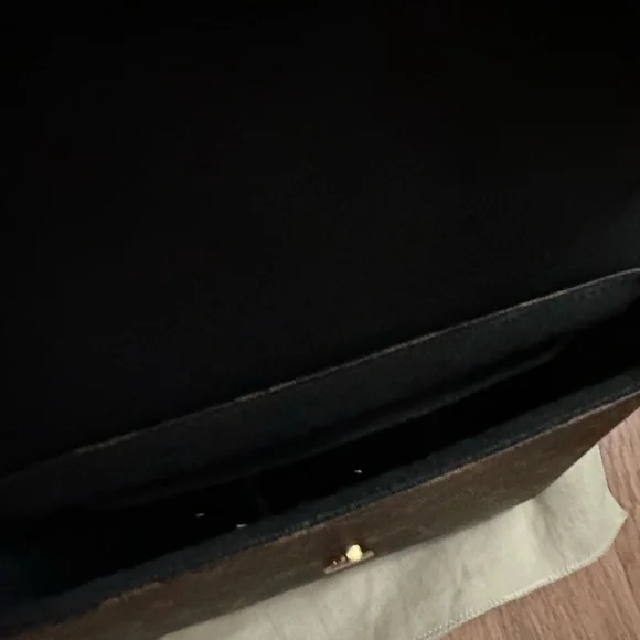 Louis Vuitton Locky BB - Picture 14 of 16